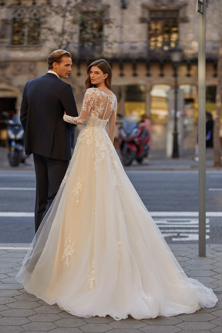 Tevan Wedding Dress - Luna Novias