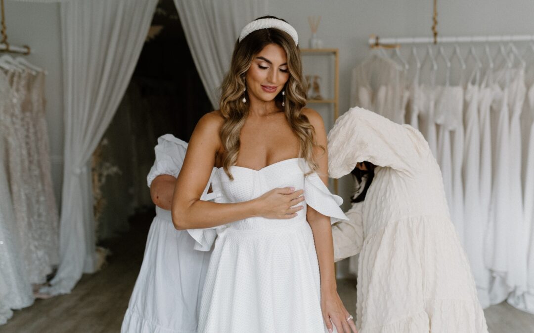 Bridal Sizing 101: Shopping for the Perfect Fit